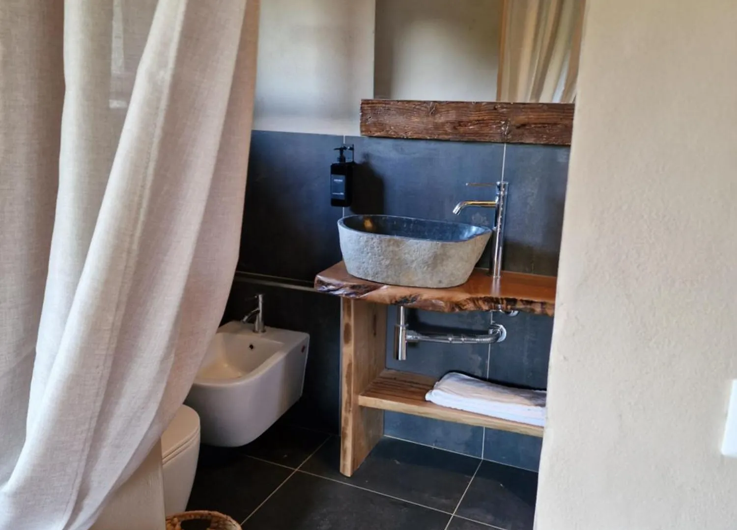 Farm stay La Pietra Di Ebenezer Villa Filetto  Italy